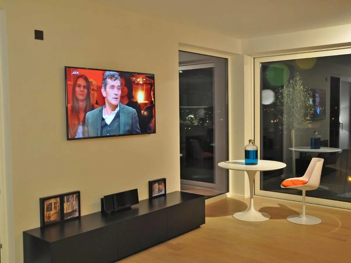 Apartment Victoria By Interhome Ostend